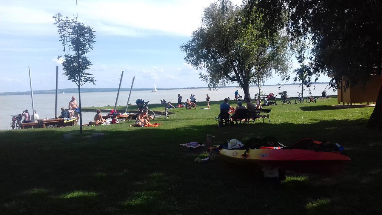 Active Vendeghaz Keszthely Hotell Exteriör bild